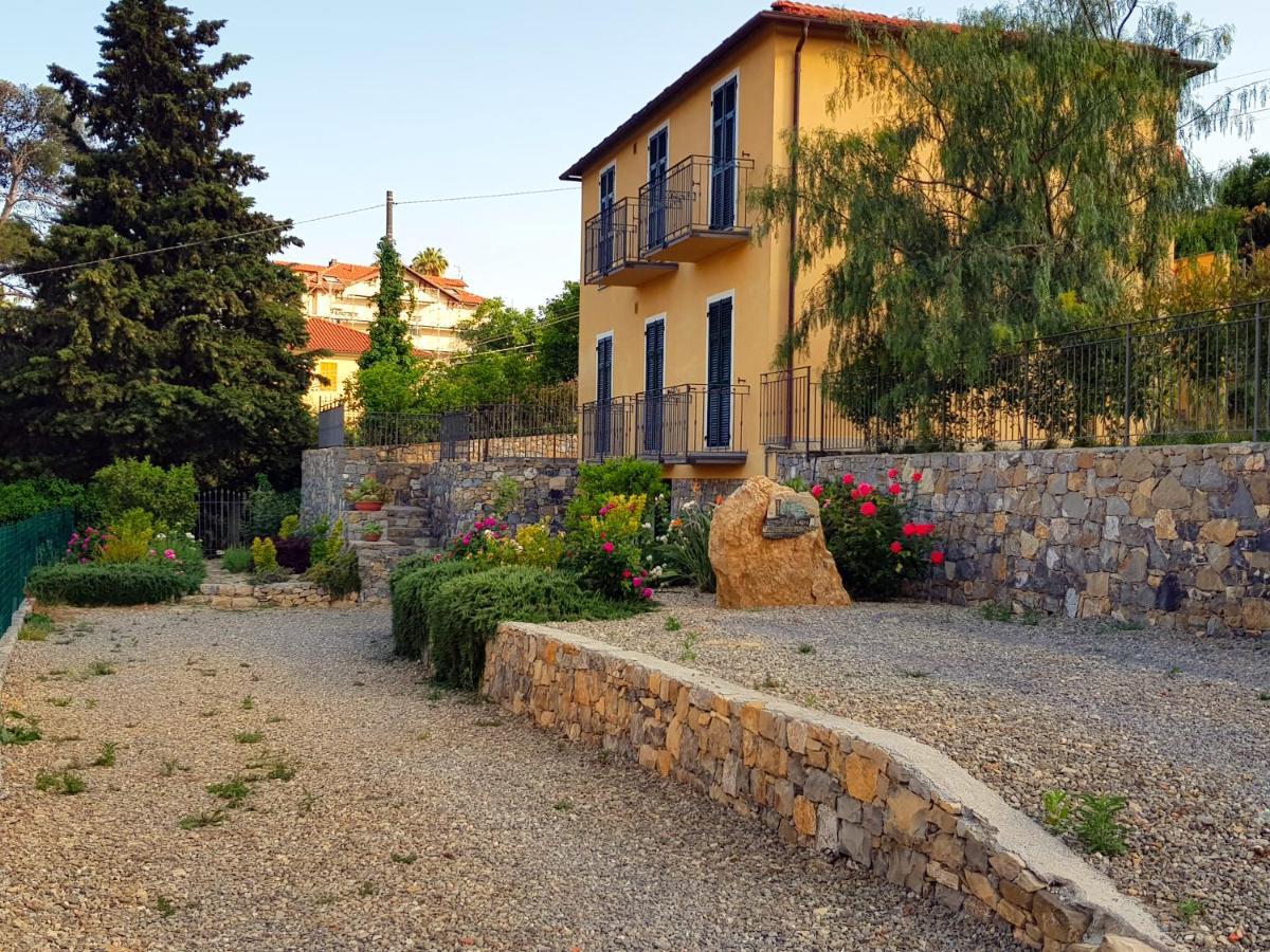 Casa Laura Villa Imperia Luaran gambar