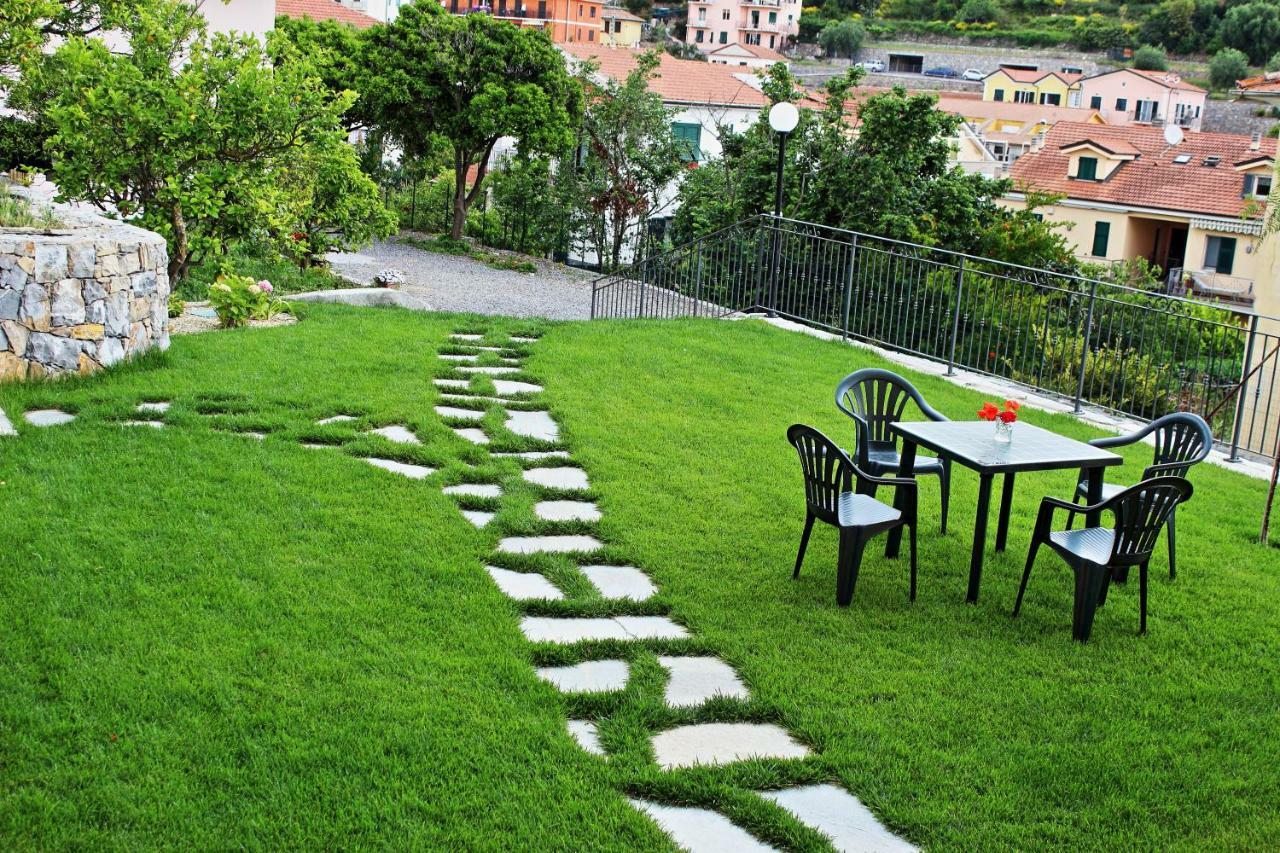 Casa Laura Villa Imperia Luaran gambar